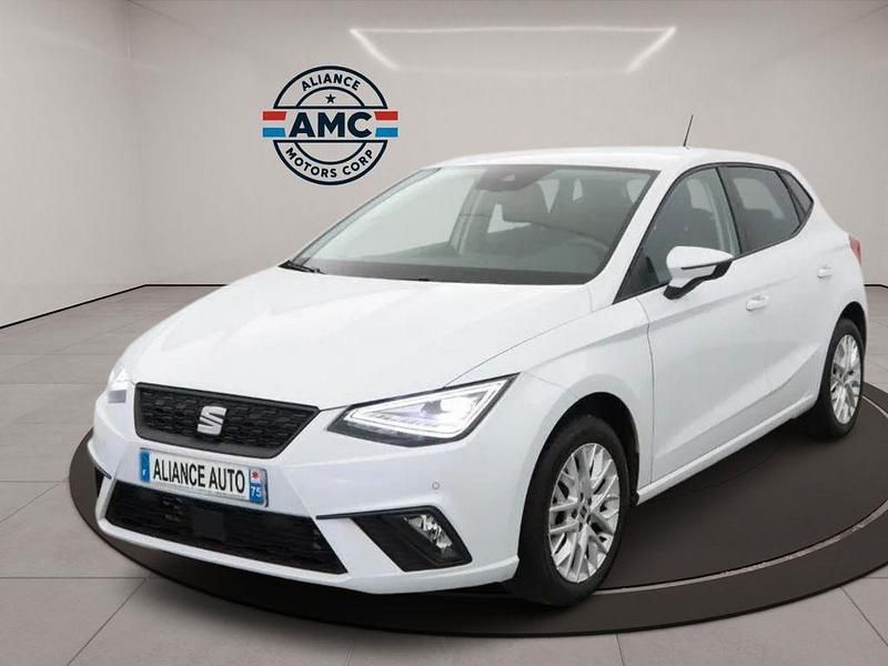 Weiß Gebraucht 2024 Seat Ibiza Copa SUV | 19.080 € (Guter Preis) - Bild 1/4