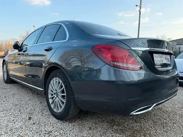 Gebraucht Mercedes C200 184 PS (135 kW) 2016 Andere Limousine