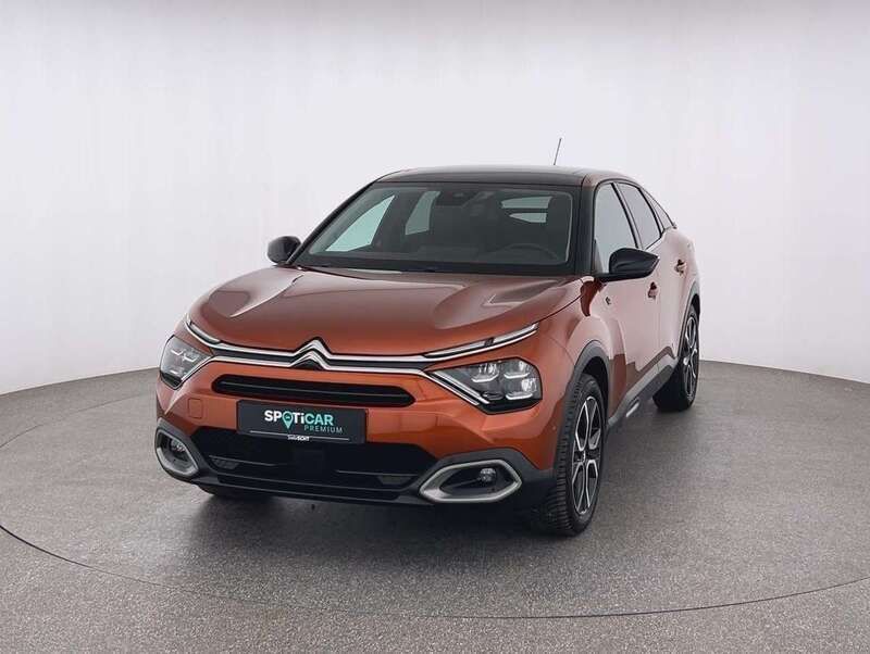 Orange (metallic) Gebraucht 2021 Citroën e-C4 Shine Limousine | 18.990 € (Fairer Preis) - Bild 1/4