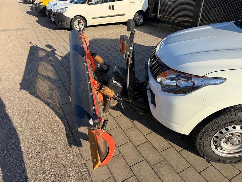 Gebraucht Mitsubishi L200 154 PS (113 kW) 2017 Weiß Pickup