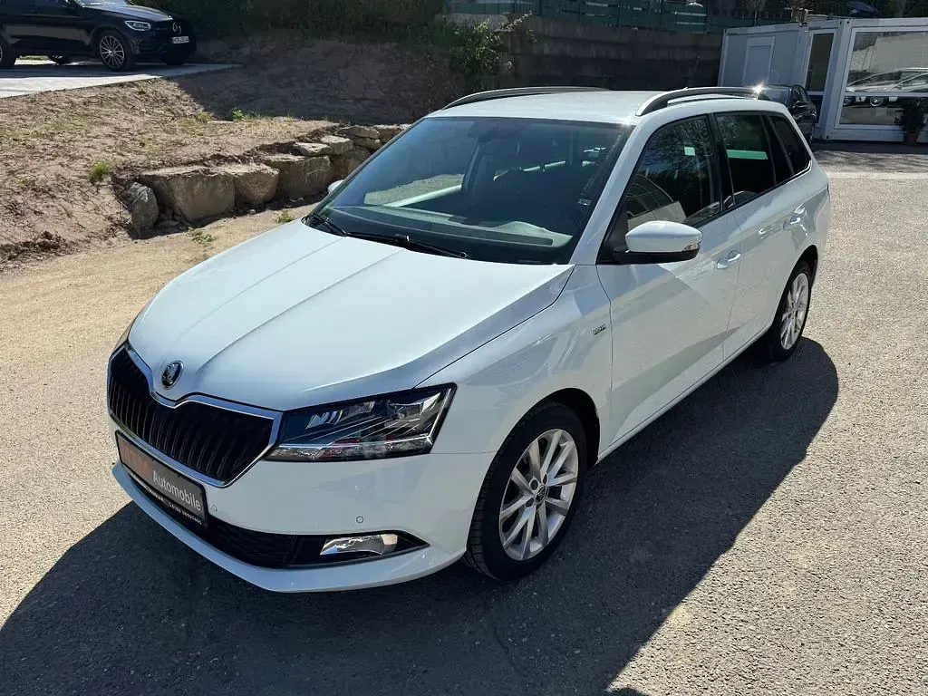 Gebraucht Skoda Fabia Soleil 75 PS (55 kW) 2019 Bila laser/laser white Kleinwagen