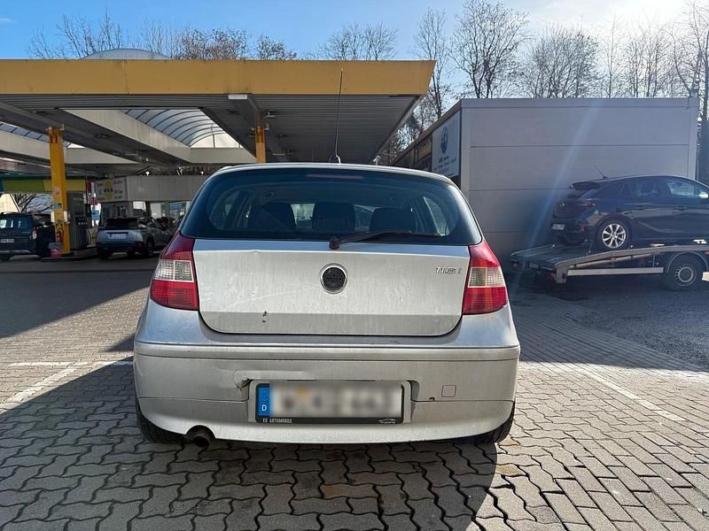 Gebraucht BMW 116 116 PS (85 kW) 2006 Silber Kleinwagen