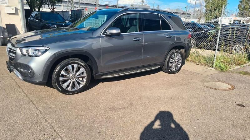 Gebraucht Mercedes GLE300 AMG 245 PS (180 kW) 2020 Grau SUV