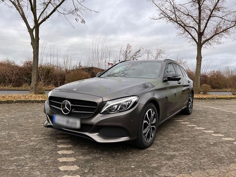 Gebraucht Mercedes C250 204 PS (150 kW) 2017 Braun Kombi