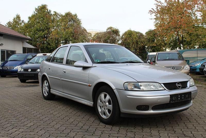 Gebraucht Opel Vectra 101 PS (74 kW) 2001 Grau Limousine