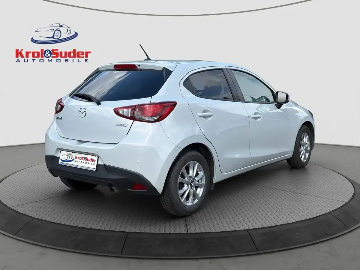 Gebraucht Mazda 2 Exclusive-Line 90 PS (66 kW) 2019 Grau Kleinwagen