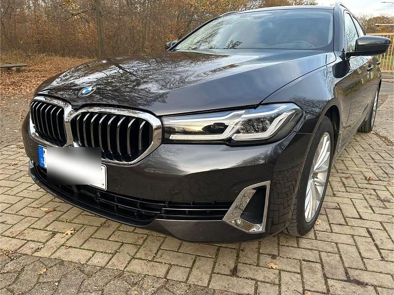 Gebraucht BMW 530 Luxury Line 252 PS (185 kW) 2021 Grau Kombi