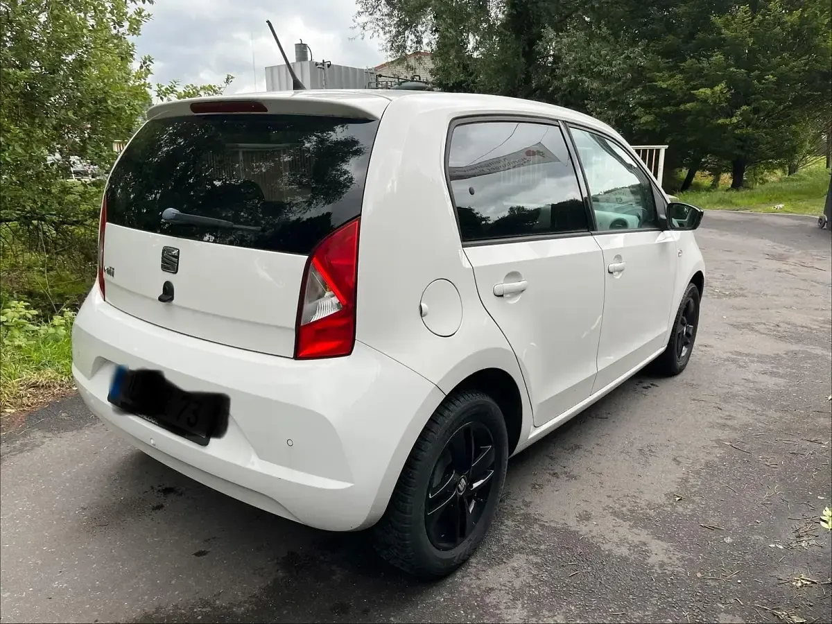 Gebraucht Seat Mii Chic 75 PS (55 kW) 2017 Weiß Kleinwagen
