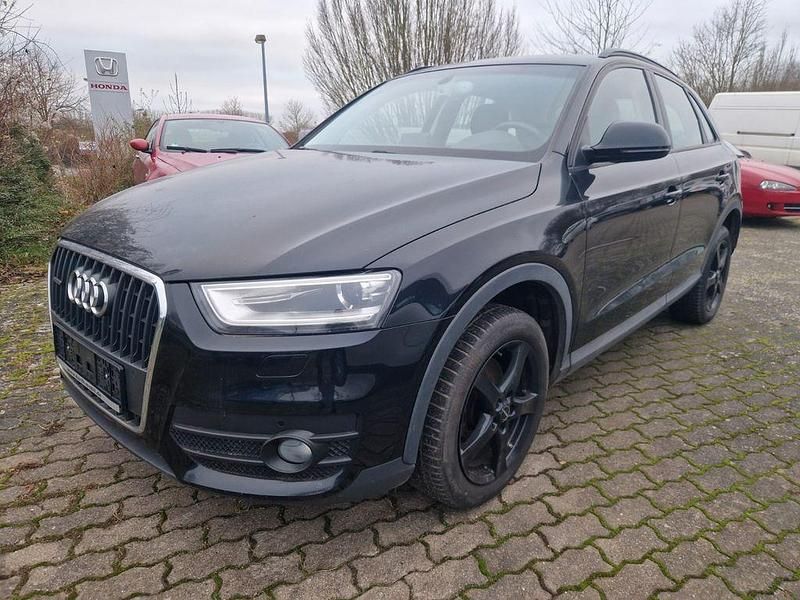 Schwarz Gebraucht 2013 Audi Q3 SUV | 16.990 € (Teuer) - Bild 1/4