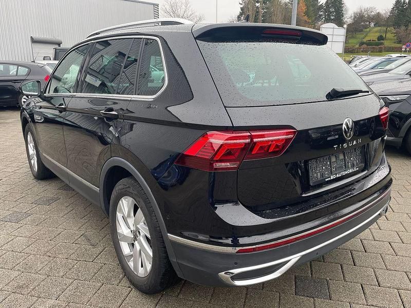 Gebraucht VW Tiguan Elegance 200 PS (147 kW) 2021 Schwarz SUV