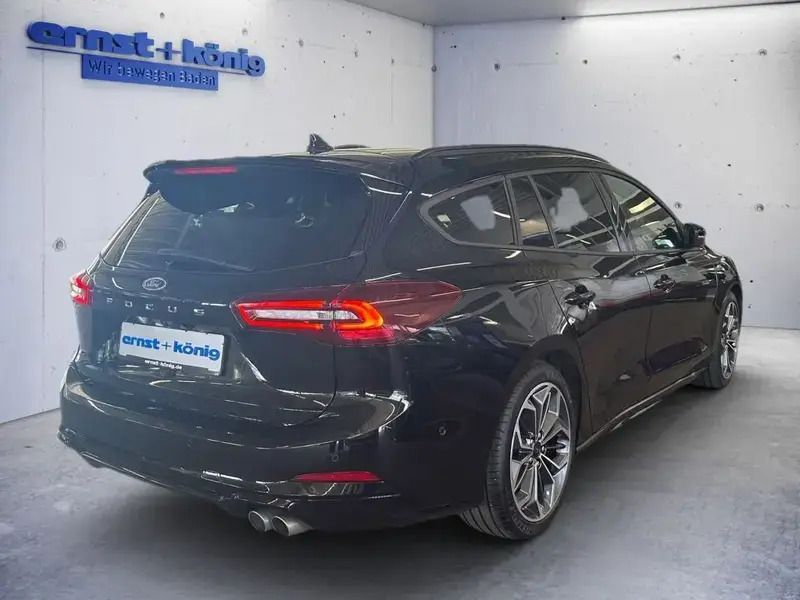 Gebraucht Ford Focus ST-Line X 116 PS (85 kW) 2024 Schwarz Kombi