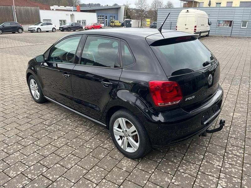 Second-hand VW Polo Match 60 CP (44 kW) 2012 Negru Hatchback