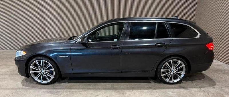 Gebraucht BMW 520 Performance 184 PS (135 kW) 2013 Grau Kombi