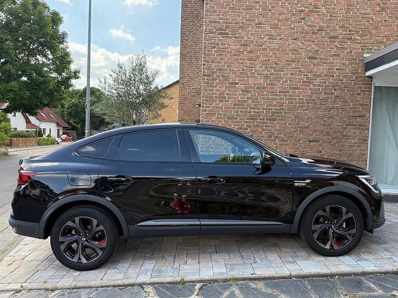 Schwarz Gebraucht 2022 Renault Arkana R.S. SUV | 23.500 € (Fairer Preis) - Bild 1/4