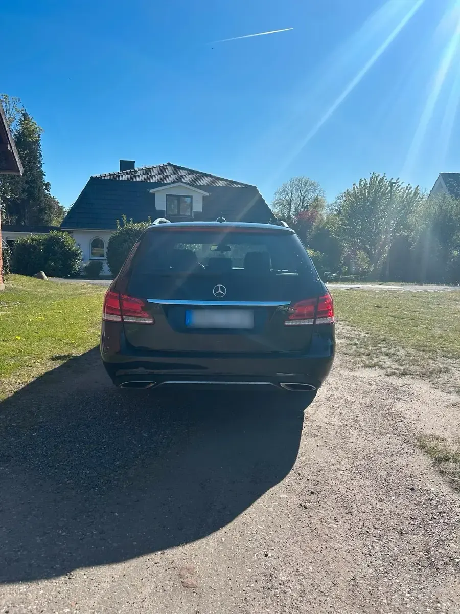 Gebraucht Mercedes E350 Avantgarde 252 PS (185 kW) 2013 Schwarz Kombi