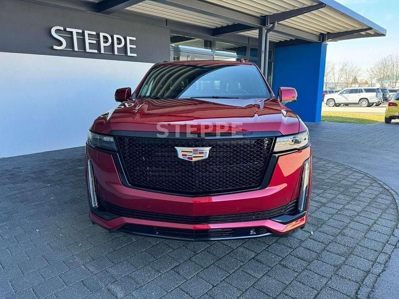 Neu Cadillac Escalade 426 PS (313 kW) 2025 Rot SUV