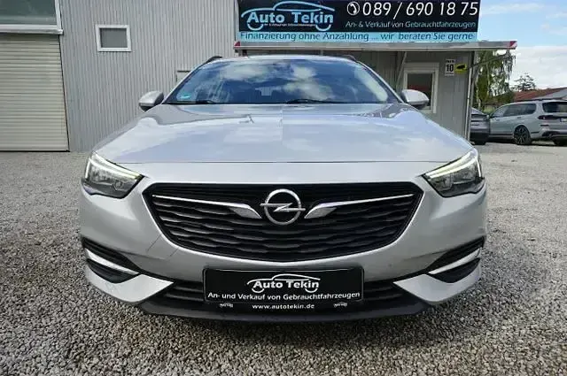Gebraucht Opel Insignia Selection 170 PS (125 kW) 2017 Silber Kombi