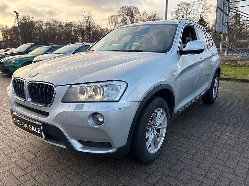 Silber Gebraucht 2011 BMW X3 SUV | 9.799 € (Guter Preis) - Bild 1/4