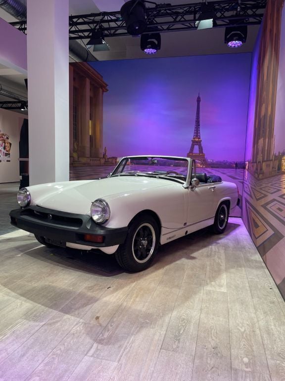Weiß Gebraucht 1975 MG Midget Cabrio | 7.450 € - Bild 1/4
