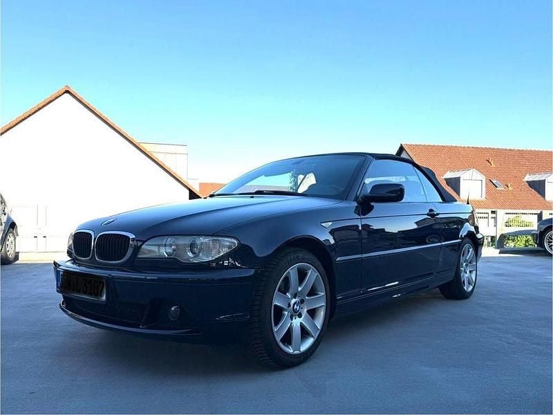 Blau Gebraucht 2005 BMW 318 Cabriolet Cabrio | 7.000 € (Fairer Preis) - Bild 1/4