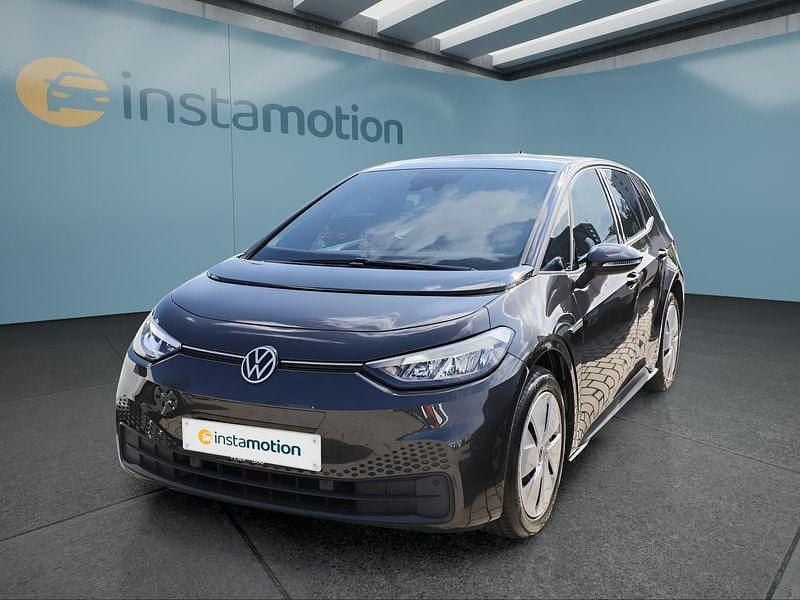 Grau Gebraucht 2021 VW ID.3 Life Kleinwagen | 18.949 € (Etwas zu teuer) - Bild 1/4