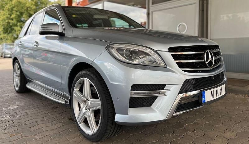 Silber Gebraucht 2014 Mercedes ML350 SUV | 22.000 € (Guter Preis) - Bild 1/4