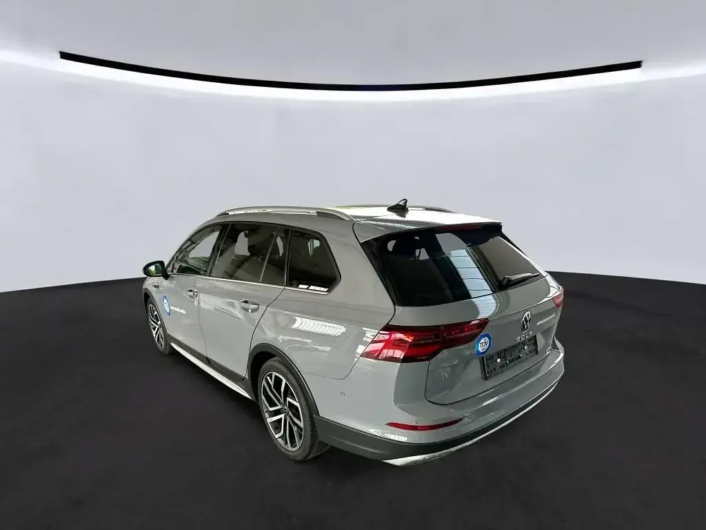Gebraucht VW Golf Alltrack 200 PS (147 kW) 2023 Grau Kombi