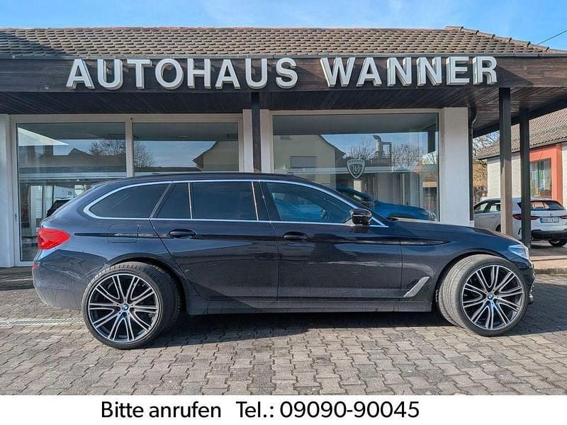 Gebraucht BMW 530 Luxury Line 265 PS (194 kW) 2018 Imperialblau Kombi