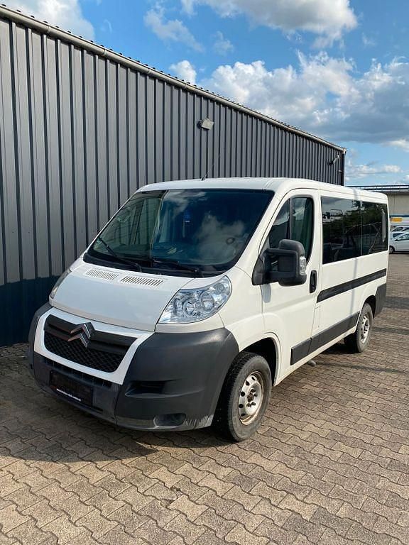 Weiß Gebraucht 2010 Citroën Jumper Van / Kleinbus | 4.990 € (Guter Preis) - Bild 1/4