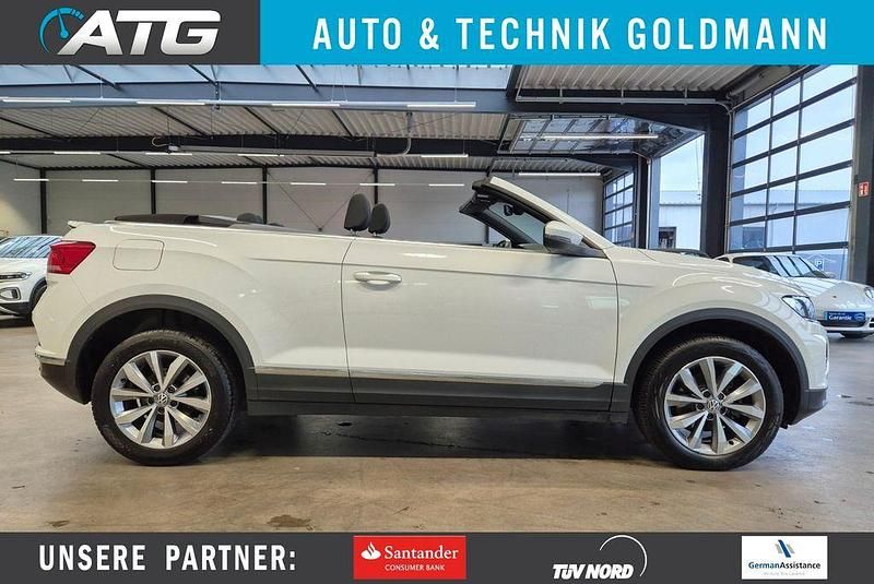 Weiß Gebraucht 2020 VW T-Roc Cabriolet Style Cabrio | 23.950 € (Etwas zu teuer) - Bild 1/4