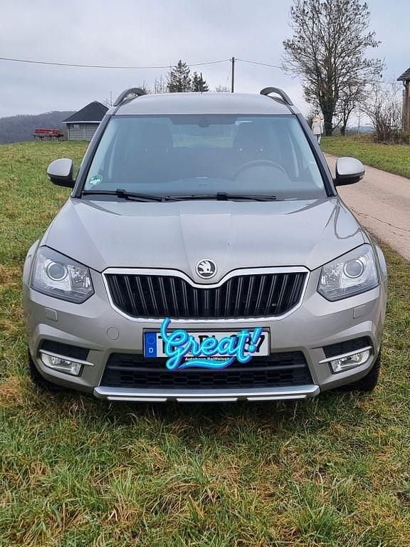 Gebraucht Skoda Yeti Drive 150 PS (110 kW) 2017 Beige SUV