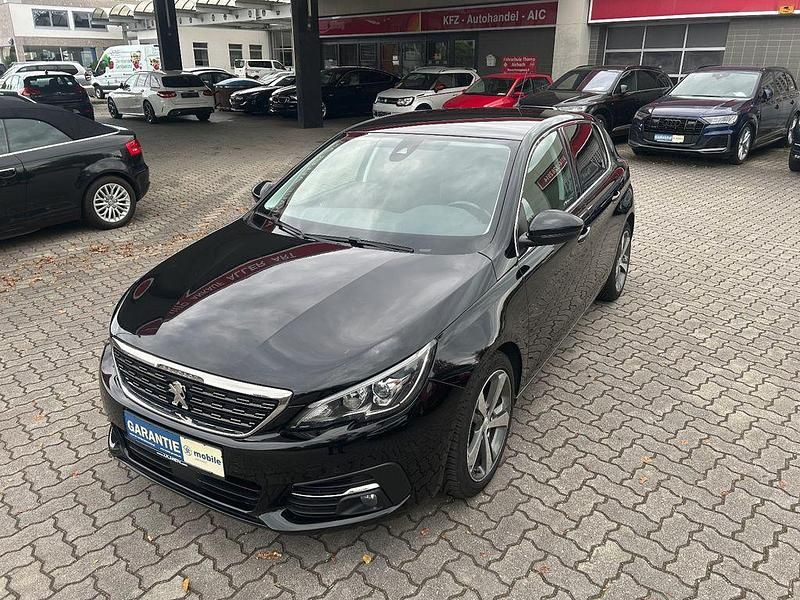 Schwarz Gebraucht 2017 Peugeot 308 Allure Limousine | 7.870 € (Fairer Preis) - Bild 1/4