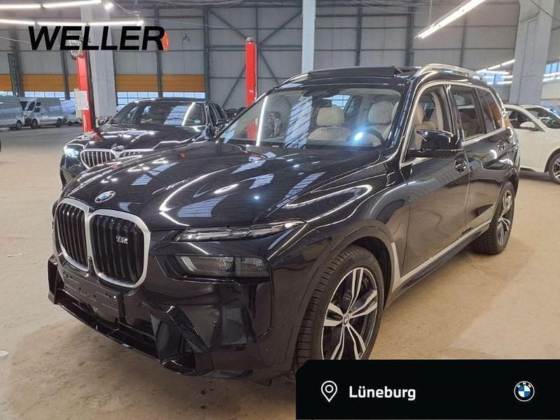 Saphirschwarz (schwarz) Gebraucht 2024 BMW X7 Comfort Edition SUV | 94.800 € (Superpreis) - Bild 1/4