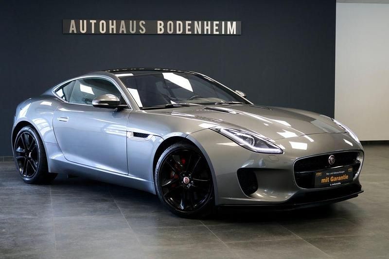 Gebraucht Jaguar F-Type 300 PS (220 kW) 2018 Ammonite grey/corris grey Coupé
