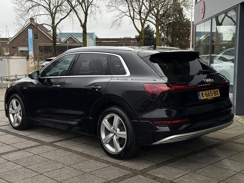 Gebraucht Audi e-tron Sport 230 kW (313 PS) 2020 Schwarz SUV