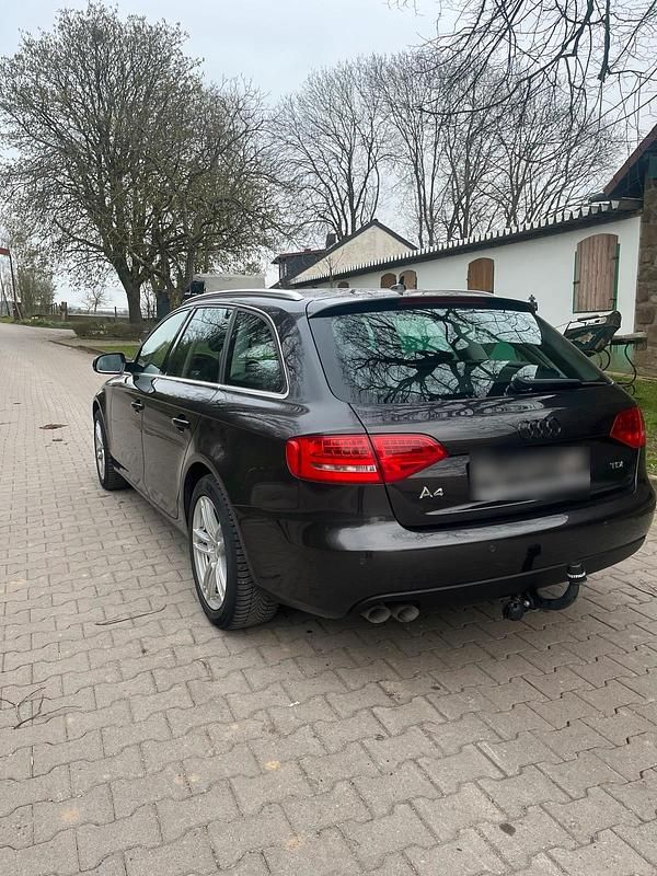 Usata Audi A4 143 CV (105 kW) 2012 Grigio Station wagon