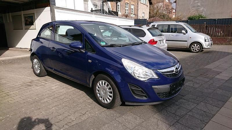 Second-hand Opel Corsa Selection 69 CP (50 kW) 2011 Albastru Hatchback