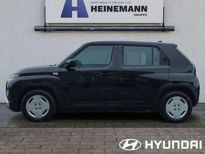 Gebraucht Hyundai Inster Select 71 kW (97 PS) 2025 Abyss black Kleinwagen