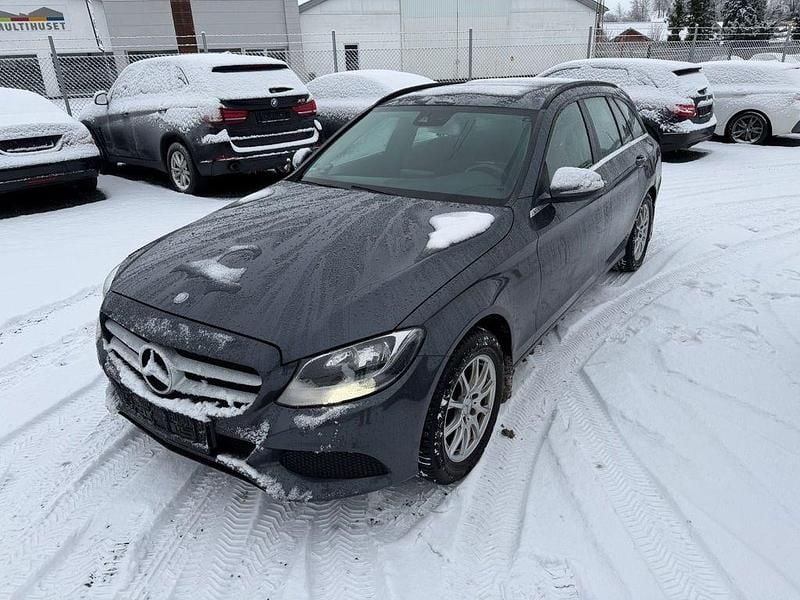Gebraucht Mercedes C220 170 PS (125 kW) 2014 Grau Kombi