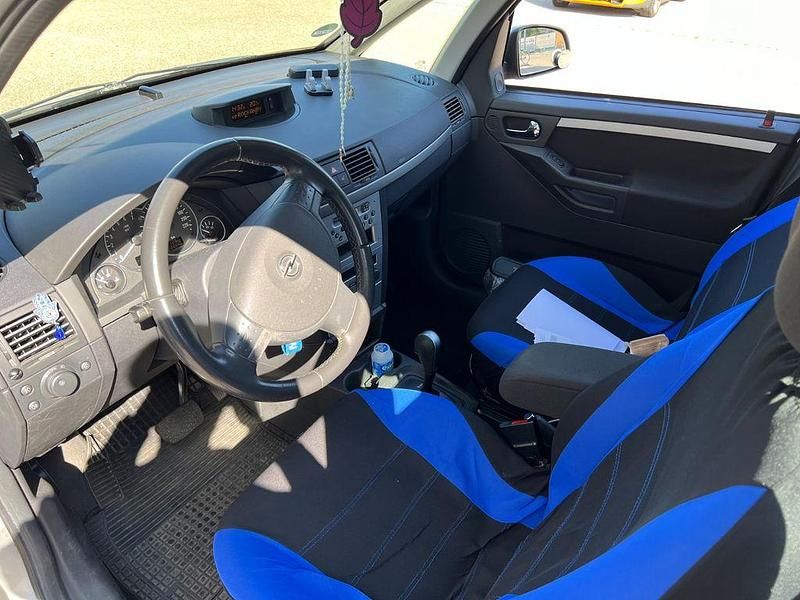 Gebraucht Opel Meriva 101 PS (74 kW) 2003 Grau Van / Kleinbus