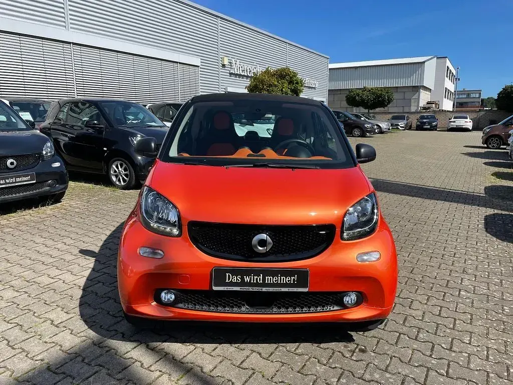 Gebraucht Smart ForTwo Coupé Passion 90 PS (66 kW) 2018 Orange Coupé
