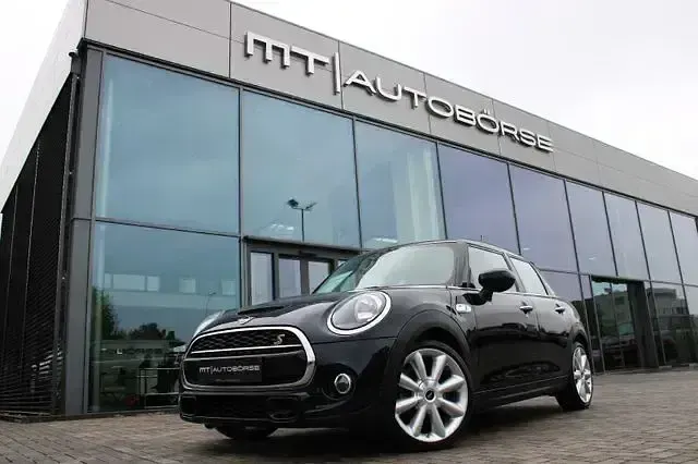 Usado Mini Cooper S 192 HP (141 kW) 2019 Preto Citadino