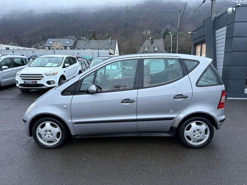 Gebraucht Mercedes A160 Classic 102 PS (75 kW) 1999 Grau Van / Kleinbus