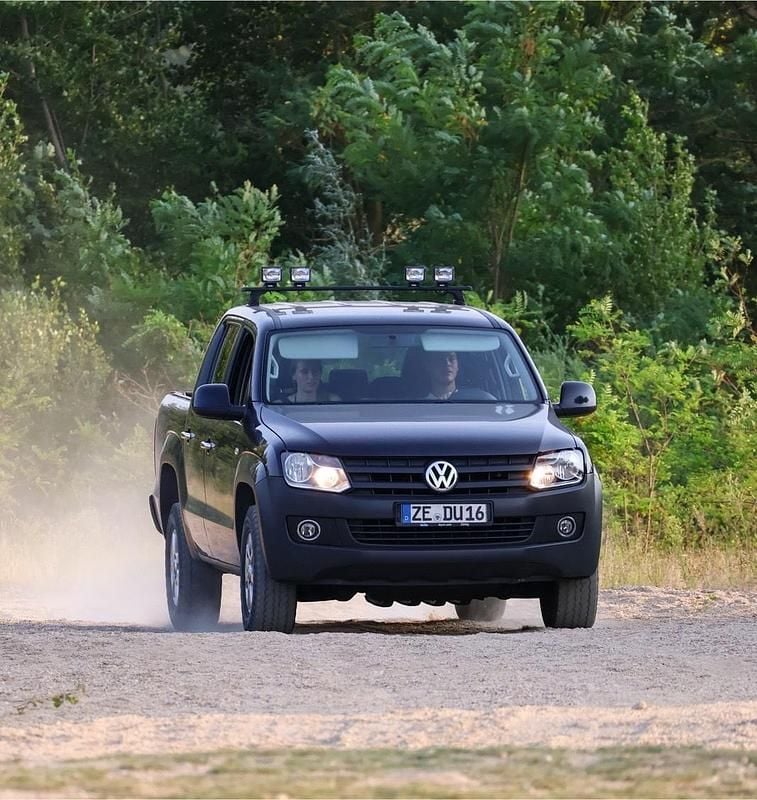 Schwarz Gebraucht 2011 VW Amarok Abholung | 16.000 € (Fairer Preis) - Bild 1/4