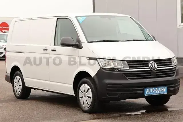 Second-hand VW T6.1 110 CP (80 kW) 2022 Alb Van