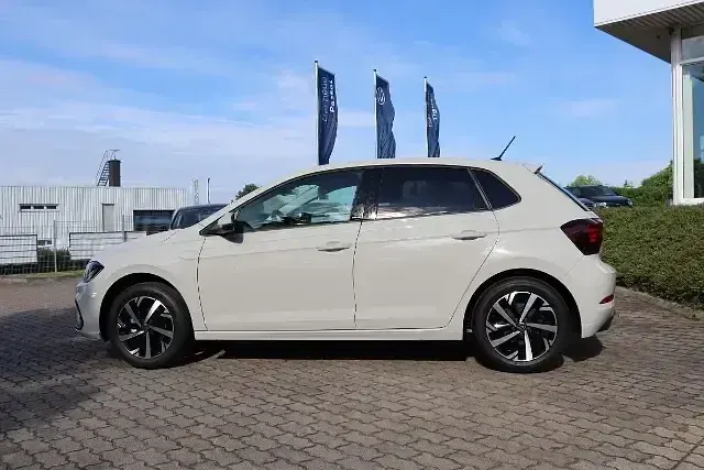 Gebraucht VW Polo Move 95 PS (69 kW) 2024 Ascotgrau Limousine