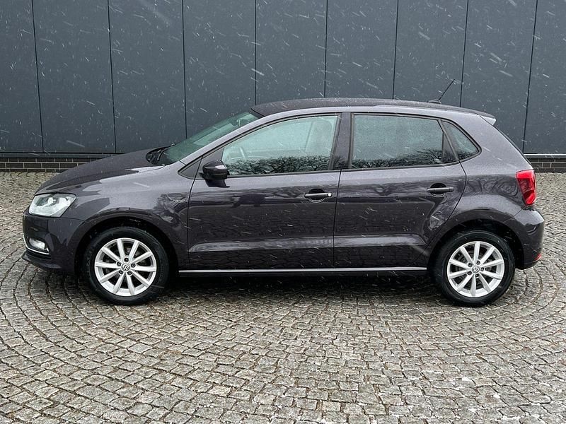 Gebraucht VW Polo LOUNGE 75 PS (55 kW) 2015 Grau Kleinwagen