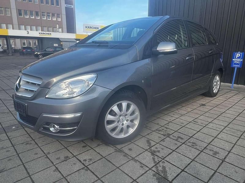 Gebraucht Mercedes B170 116 PS (85 kW) 2009 Mountaingrau  met. Van / Kleinbus