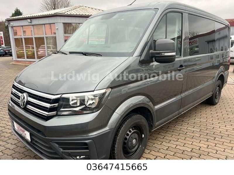 Gebraucht VW Crafter Trendline 140 PS (102 kW) 2022 Grau Van