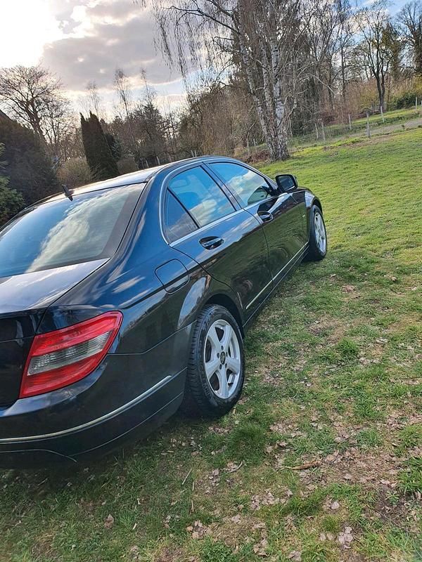Gebraucht Mercedes C220 170 PS (125 kW) 2008 Schwarz Limousine